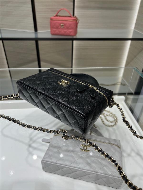 2026131214521866 660